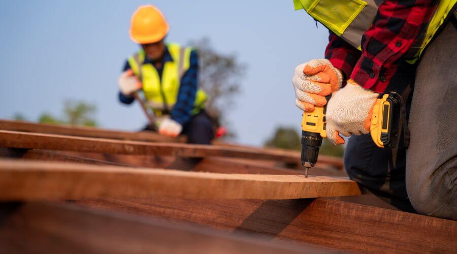 Professional New roof installation in Inglewood, CA